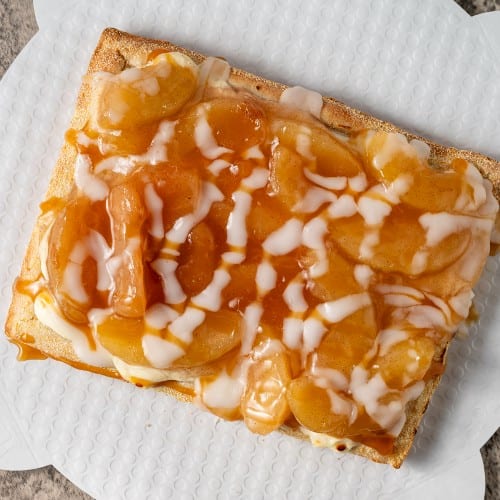 Cinnamon Applicious Fruitzzas.